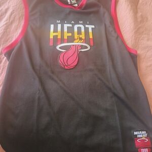 Ultra Game NBA Miami Heat sleeveless mesh tank top in black with the 1988 logo.